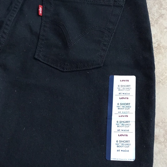 Levi’s 550 Relaxed Boot Cut Misses Black Jean 6 Short - Picture 6 of 7